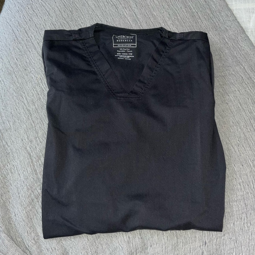 SCRUBS BUNDLE - Picture 8 of 8